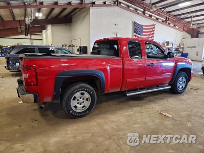Trzecie zdjęcie samochodu z tyłu: 2011 CHEVROLET SILVERADO K1500 LT VIN:1GCRKSE39BZ148503 - miniatura