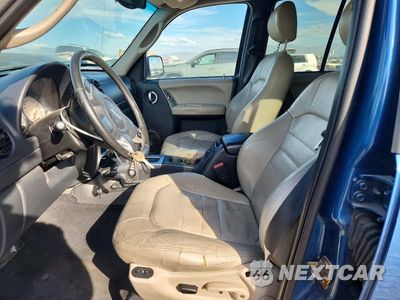 Zdjęcie 7 z 12 samochodu: 2003 JEEP LIBERTY LIMITED VIN:1J4GL58K53W712203 - miniatura