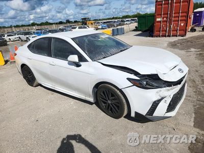 Czwarte zdjęcie samochodu z boku: 2026 TOYOTA CAMRY SE VIN:4T1DAACK0TU707612 - miniatura