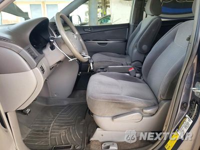 Zdjęcie 7 z 13 samochodu: 2006 TOYOTA SIENNA LE 8 PASSENGER VIN:5TDZA23C86S468876 - miniatura