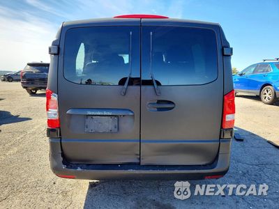 Zdjęcie 6 z 13 samochodu: 2018 MERCEDES-BENZ METRIS VIN:WD4PG2EE0J3488995 - miniatura