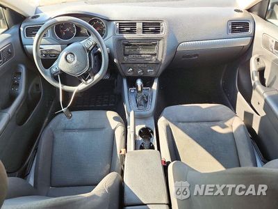 Zdjęcie 8 z 12 samochodu: 2015 VOLKSWAGEN JETTA SE VIN:3VWD17AJ4FM302151 - miniatura