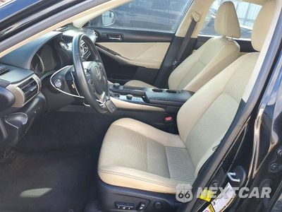 Zdjęcie 7 z 13 samochodu: 2014 LEXUS IS 250 VIN:JTHBF1D28E5039985 - miniatura