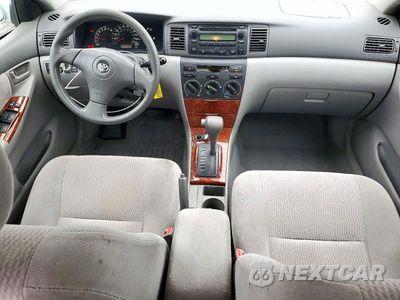 Zdjęcie 8 z 12 samochodu: 2006 TOYOTA COROLLA LE VIN:JTDBR32E660074234 - miniatura