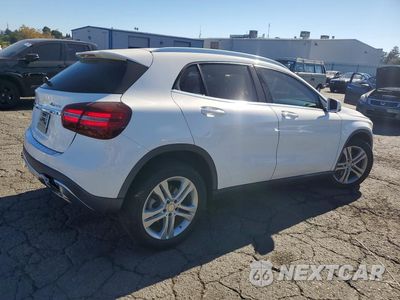 Trzecie zdjęcie samochodu z tyłu: 2020 MERCEDES-BENZ GLA 250 4MATIC VIN:WDCTG4GB4LU023814 - miniatura