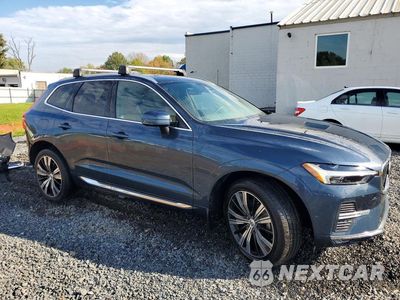 Czwarte zdjęcie samochodu z boku: 2023 VOLVO XC60 PLUS VIN:YV4L12RN2P1320118 - miniatura
