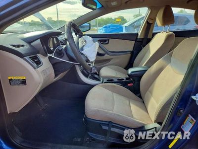 Zdjęcie 7 z 12 samochodu: 2016 HYUNDAI ELANTRA VIN:5NPDH4AE8GH788583 - miniatura