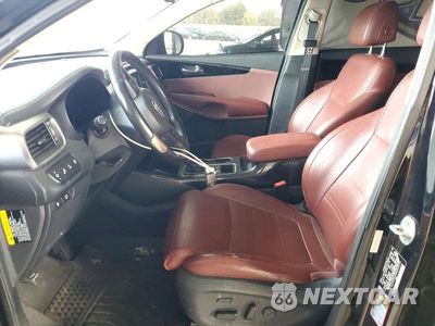 Zdjęcie 7 z 13 samochodu: 2017 KIA SORENTO SX V6 VIN:5XYPK4A58HG263191 - miniatura