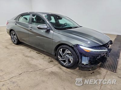 Czwarte zdjęcie samochodu z boku: 2025 HYUNDAI ELANTRA SEL VIN:KMHLS4DG8SU905308 - miniatura