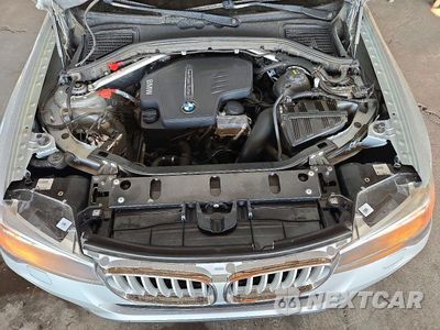 Zdjęcie 12 z 13 samochodu: 2017 BMW X3 SDRIVE28I VIN:5UXWZ7C35H0X42791 - miniatura