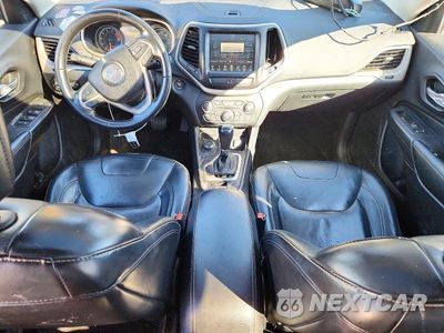 Zdjęcie 8 z 13 samochodu: 2016 JEEP CHEROKEE LIMITED VIN:1C4PJMDS0GW145934 - miniatura