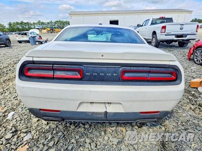 Zdjęcie 6 z 12 samochodu: 2017 DODGE CHALLENGER SXT VIN:2C3CDZAG7HH658704 - miniatura