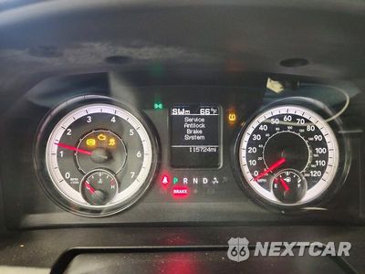 Zdjęcie 9 z 13 samochodu: 2018 RAM 1500 ST VIN:1C6RR7FG6JS254612 - miniatura