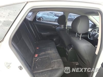 Zdjęcie 10 z 12 samochodu: 2016 NISSAN SENTRA S VIN:3N1AB7AP4GY260486 - miniatura