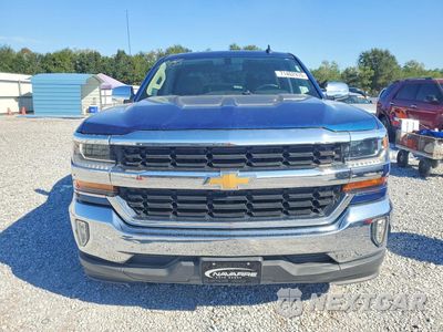 Piąte zdjęcie samochodu w środku: 2018 CHEVROLET SILVERADO C1500 LT VIN:3GCPCREH8JG447455 - miniatura