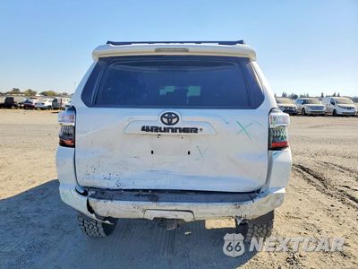 Zdjęcie 6 z 14 samochodu: 2018 TOYOTA 4RUNNER SR5 PREMIUM VIN:JTEBU5JR1J5604423 - miniatura