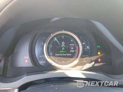 Zdjęcie 9 z 12 samochodu: 2016 LEXUS RC 350 VIN:JTHHE5BC8G5014023 - miniatura