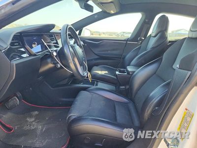 Zdjęcie 7 z 12 samochodu: 2018 TESLA MODEL S VIN:5YJSA1E20JF281760 - miniatura