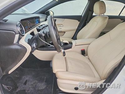 Zdjęcie 7 z 12 samochodu: 2019 MERCEDES-BENZ A 220 VIN:WDD3G4EBXKW026119 - miniatura