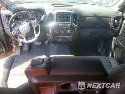 Zdjęcie 8 z 12 samochodu: 2019 CHEVROLET SILVERADO K1500 RST VIN:3GCUYEED0KG214259 - miniatura