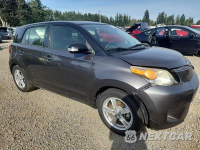Czwarte zdjęcie samochodu z boku: 2014 SCION XD BASE VIN:JTKKUPB43E1046115 - miniatura