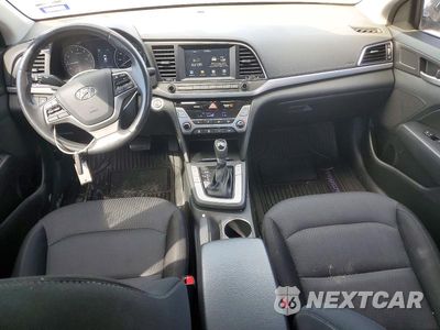 Zdjęcie 8 z 13 samochodu: 2018 HYUNDAI ELANTRA VALUE EDITION VIN:5NPD84LF6JH260781 - miniatura