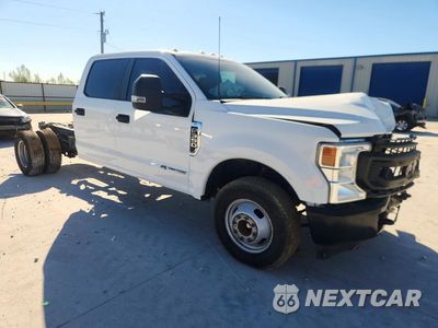 Czwarte zdjęcie samochodu z boku: 2022 FORD F350 SUPER DUTY VIN:1FD8W3GTXNED18667 - miniatura