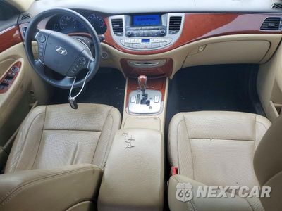 Zdjęcie 8 z 12 samochodu: 2013 HYUNDAI GENESIS 3.8L VIN:KMHGC4DD2DU214797 - miniatura