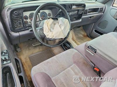 Zdjęcie 8 z 12 samochodu: 1997 DODGE RAM 1500 VIN:1B7HF16Y9VJ598255 - miniatura