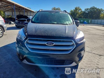 Piąte zdjęcie samochodu w środku: 2018 FORD ESCAPE SE VIN:1FMCU0GD5JUB62058 - miniatura