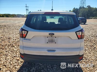 Zdjęcie 6 z 13 samochodu: 2017 FORD ESCAPE S VIN:1FMCU0F70HUE01229 - miniatura