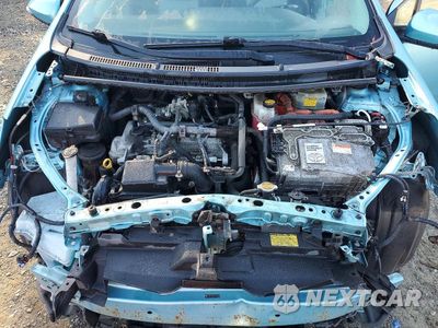 Zdjęcie 12 z 14 samochodu: 2014 TOYOTA PRIUS C THREE VIN:JTDKDTB34E1067546 - miniatura