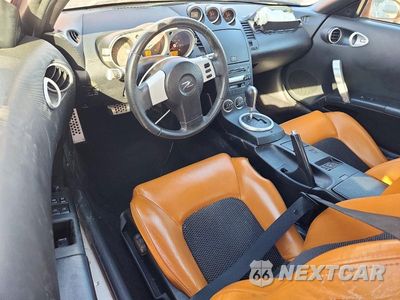 Zdjęcie 8 z 12 samochodu: 2004 NISSAN 350Z ENTHUSIAST VIN:JN1AZ36A94T011615 - miniatura