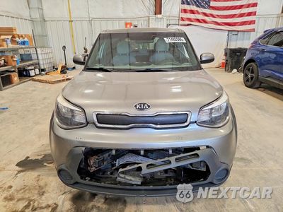 Piąte zdjęcie samochodu w środku: 2016 KIA SOUL BASE VIN:KNDJN2A22G7249211 - miniatura