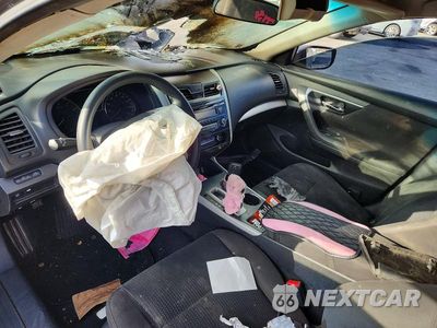 Zdjęcie 8 z 12 samochodu: 2015 NISSAN ALTIMA 2.5 S VIN:1N4AL3APXFC175359 - miniatura