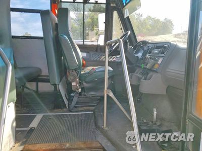Zdjęcie 7 z 14 samochodu: 2012 FREIGHTLINER CHASSIS B2B VIN:4UZABRDT6CCBF9321 - miniatura
