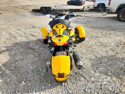 Czwarte zdjęcie samochodu z boku: 2009 CAN-AM SPYDER ROADSTER RS VIN:2BXJACA109V000116 - miniatura