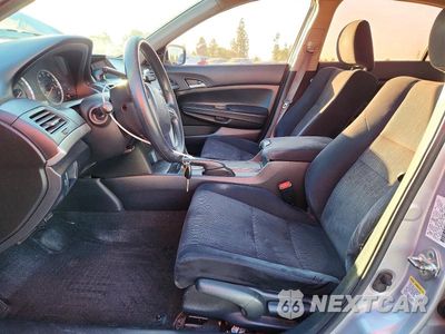 Zdjęcie 7 z 12 samochodu: 2011 HONDA ACCORD LX VIN:1HGCP2F34BA115043 - miniatura