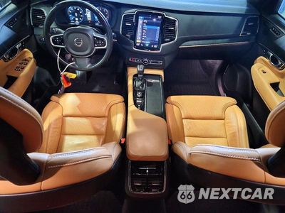 Zdjęcie 8 z 14 samochodu: 2021 VOLVO XC90 T6 INSCRIPTION VIN:YV4A22PL1M1673340 - miniatura