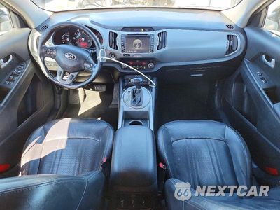 Zdjęcie 8 z 13 samochodu: 2016 KIA SPORTAGE SX VIN:KNDPC3A64G7805690 - miniatura