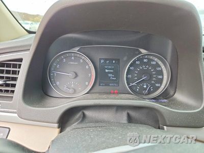 Zdjęcie 9 z 12 samochodu: 2018 HYUNDAI ELANTRA SEL VIN:5NPD84LF3JH228077 - miniatura