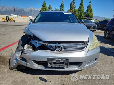 Piąte zdjęcie samochodu w środku: 2007 HONDA ACCORD SE VIN:1HGCM563X7A063421 - miniatura