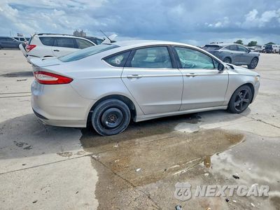 Trzecie zdjęcie samochodu z tyłu: 2016 FORD FUSION SE VIN:3FA6P0H76GR350787 - miniatura