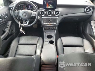 Zdjęcie 8 z 13 samochodu: 2018 MERCEDES-BENZ GLA 250 4MATIC VIN:WDCTG4GB6JJ446814 - miniatura