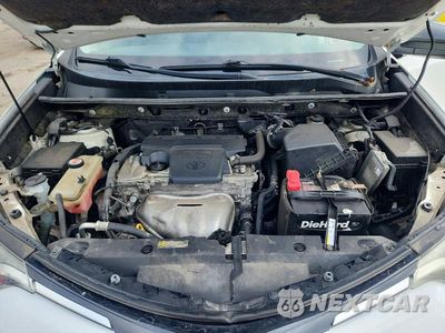 Zdjęcie 12 z 13 samochodu: 2017 TOYOTA RAV4 LE VIN:JTMBFREV3HJ169144 - miniatura