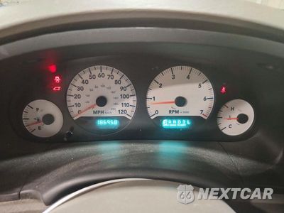 Zdjęcie 9 z 14 samochodu: 2006 DODGE GRAND CARAVAN SXT VIN:2D4GP44L56R742790 - miniatura