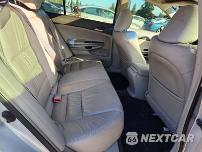 Zdjęcie 10 z 13 samochodu: 2009 HONDA ACCORD EXL VIN:1HGCP26849A016728 - miniatura
