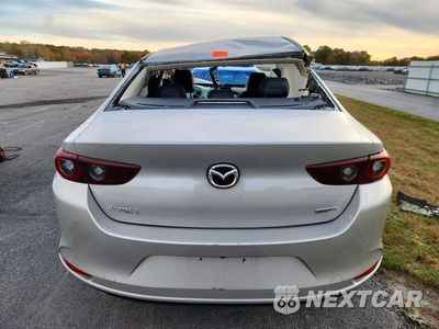 Zdjęcie 6 z 12 samochodu: 2024 MAZDA 3 SELECT SPORT VIN:3MZBPABM6RM427393 - miniatura