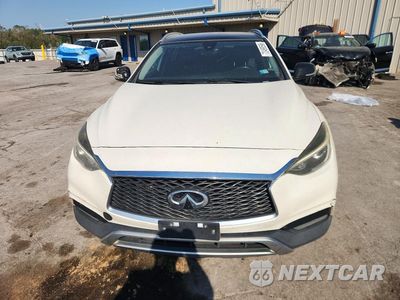 Piąte zdjęcie samochodu w środku: 2017 INFINITI QX30 PREMIUM VIN:SJKCH5CR6HA035979 - miniatura