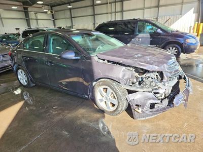 Czwarte zdjęcie samochodu z boku: 2015 CHEVROLET CRUZE LT VIN:1G1PC5SB7F7154571 - miniatura